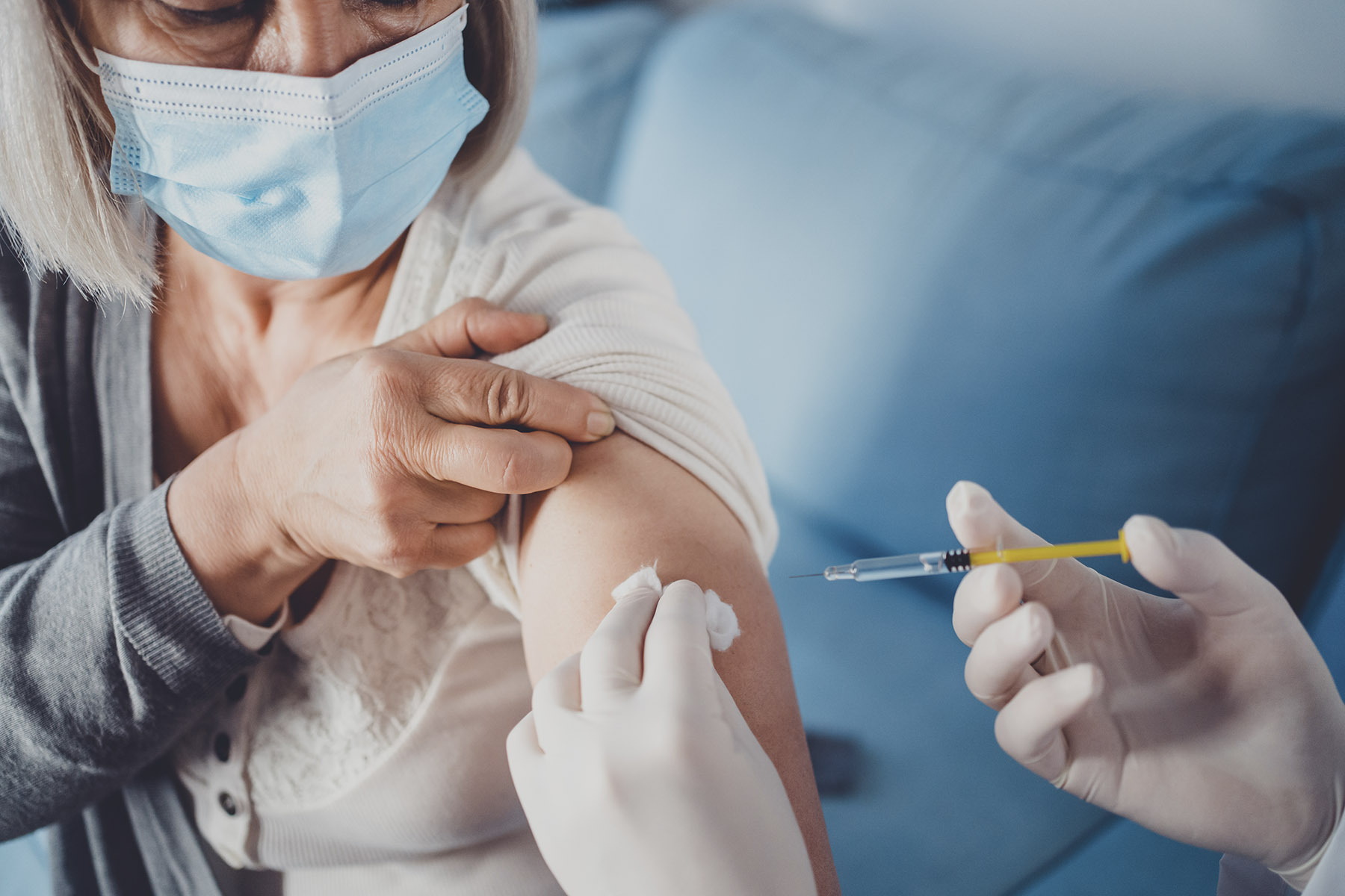 Moderna vaccine now fully approved to fight COVID19 Turenne